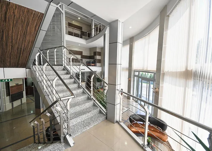 Hotel Zeder Garni